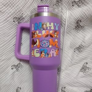 In my bluey mom era 40 oz tumbler